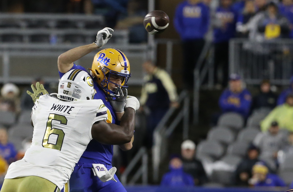 Georgia Tech defensive end Keion White vs Pittsburgh
